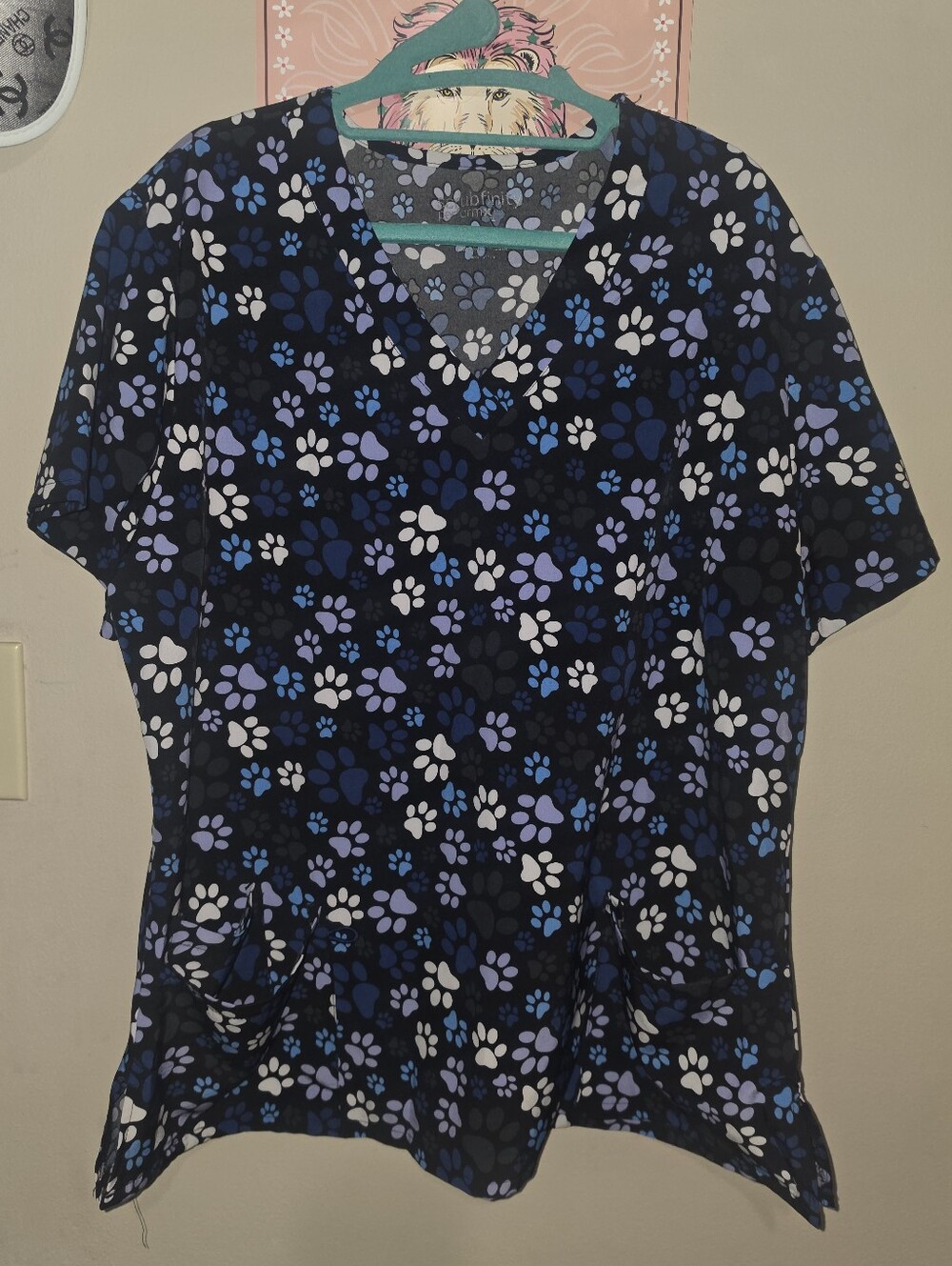 Women's Paw Print Scrub Top - Black with Blue & White Paw Print 2x